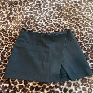 Aritzia Black Mini Skirt